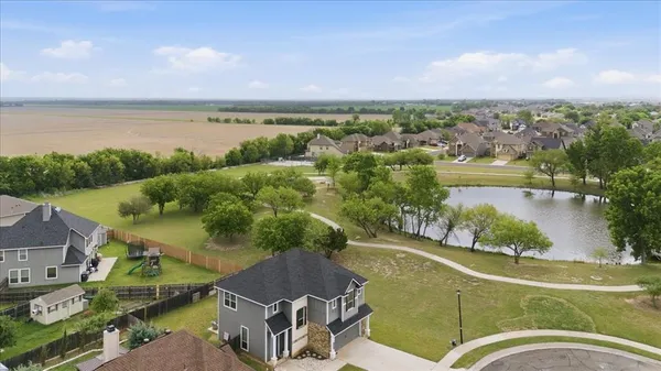 $305,000 | 10701 Kestrel Court, Waco, TX 76708