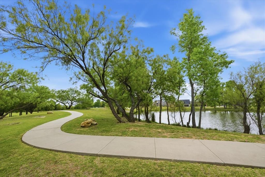 10701 Kestrel Court Waco, TX 76708 - Photo 32 of 37 Walking area around neighborhood pond