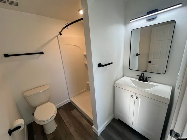 $76,000 | 139 Northside Drive, Lander, WY 82520