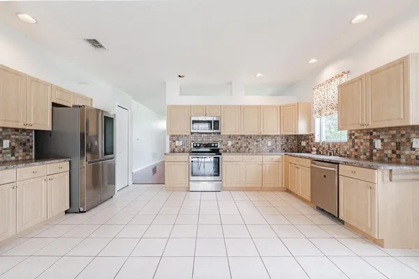 $3,500 | 17354 Lawn Orchid Loop, Land O Lakes, FL 34638