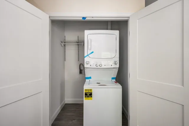 $419,900 | 725-727 Central Avenue, Unit 301, Dover, NH 03820