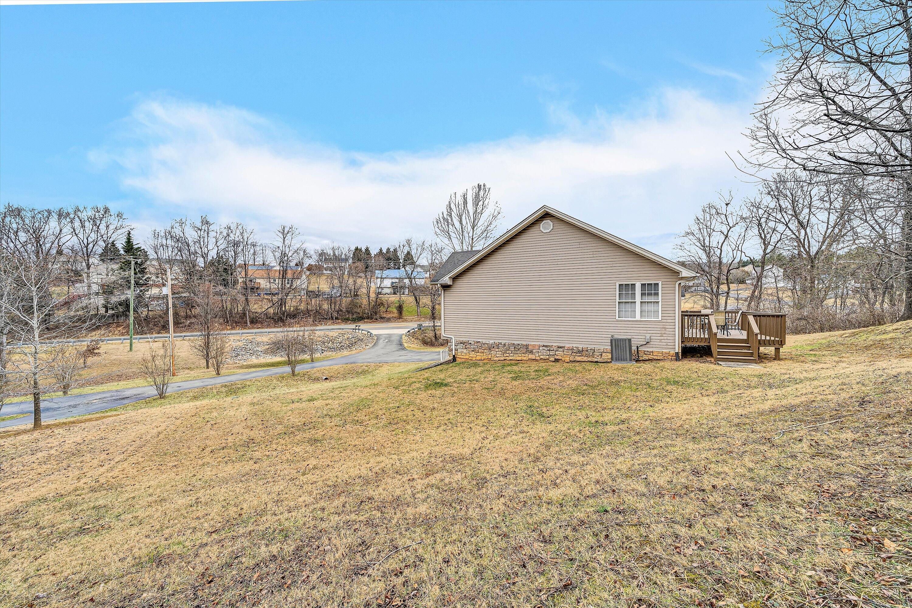 3771 Read Mountain Road Cloverdale, VA 24077 - Photo 35 of 36 35-VM-07513