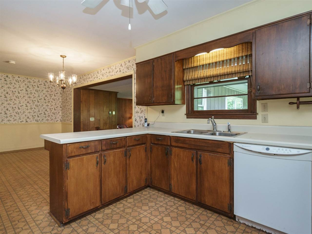 909 Currituck Drive Raleigh, NC 27609 - Photo 9 of 24 Photo 9