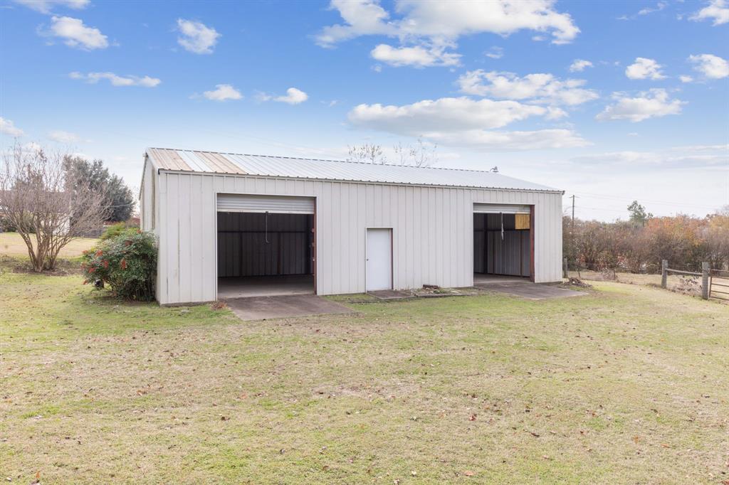 1250 Eubanks Road Seagoville, TX 75159 - Photo 5 of 40