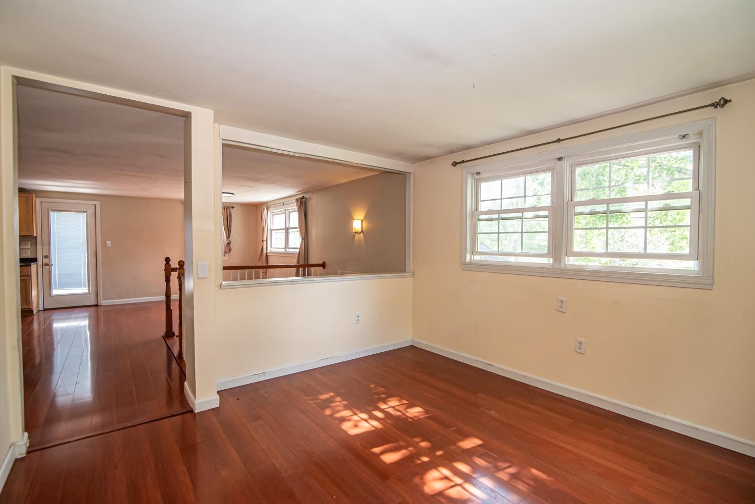 21 Elm Street Epping, NH 03042 - Photo 9 of 40