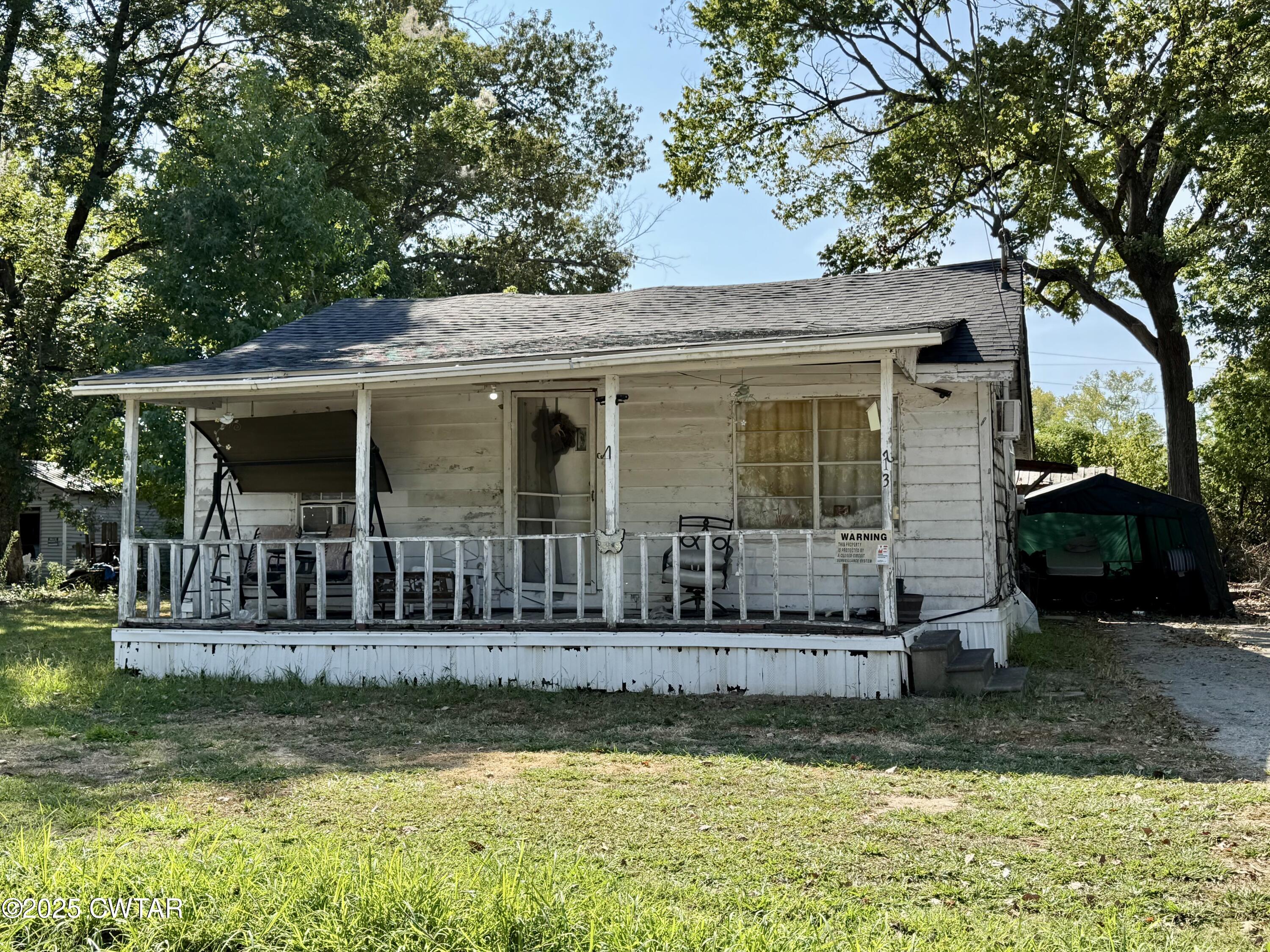 213 5th Ave  
