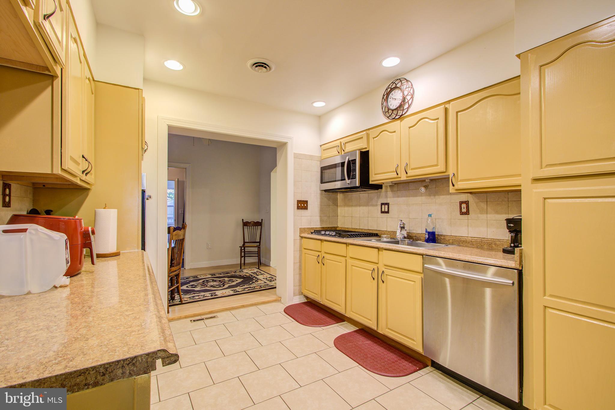 12600 Old Fort Road Fort Washington, MD 20744 - Photo 20 of 46 Kitchen