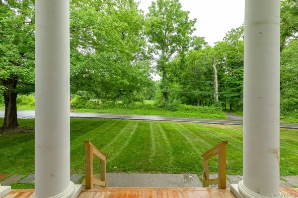 $2,400 | 681 Highway 216, Unit 2, Poughquag, NY 12570