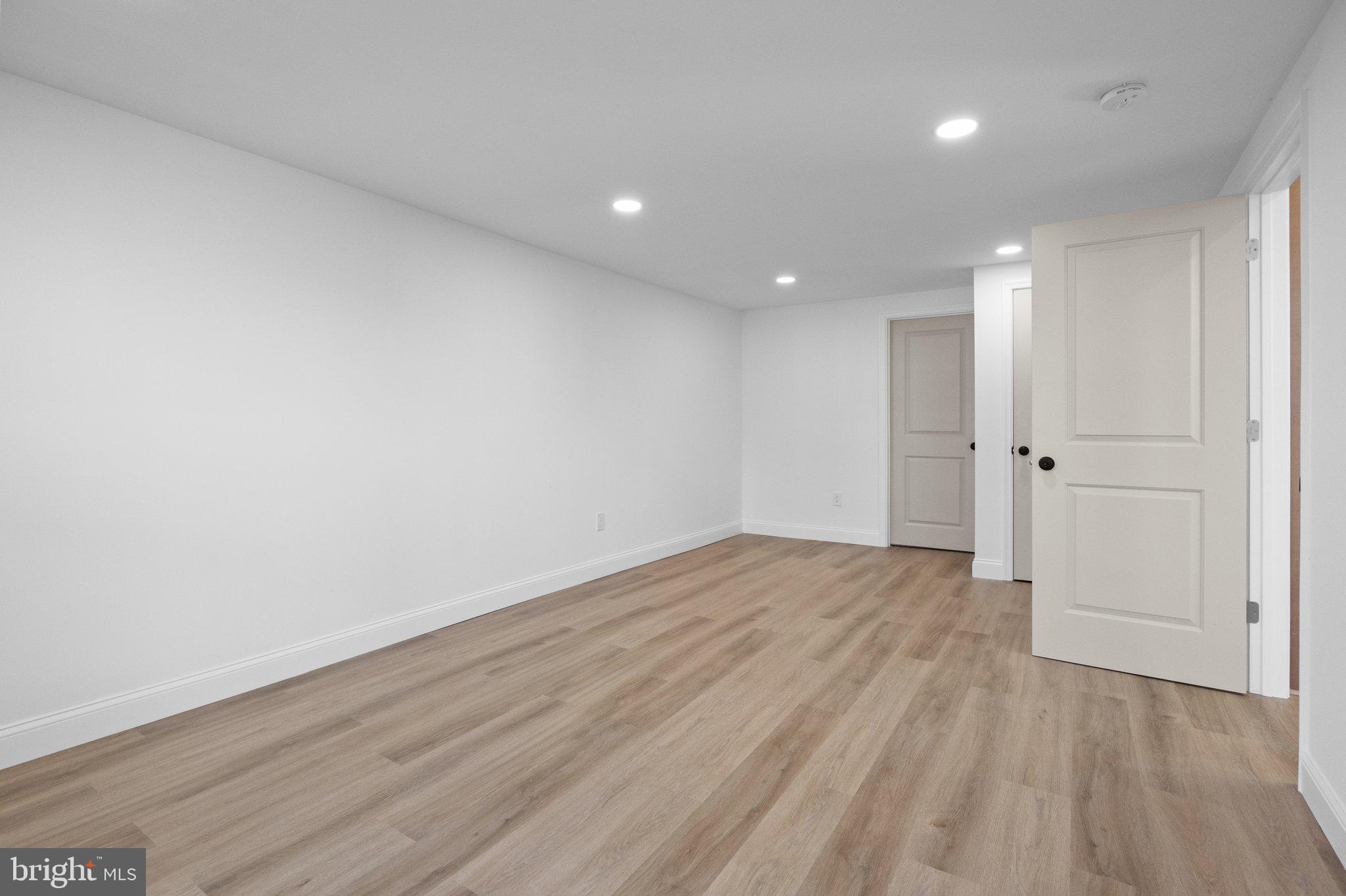 15 Basswood Road Levittown, PA 19057 - Photo 22 of 48