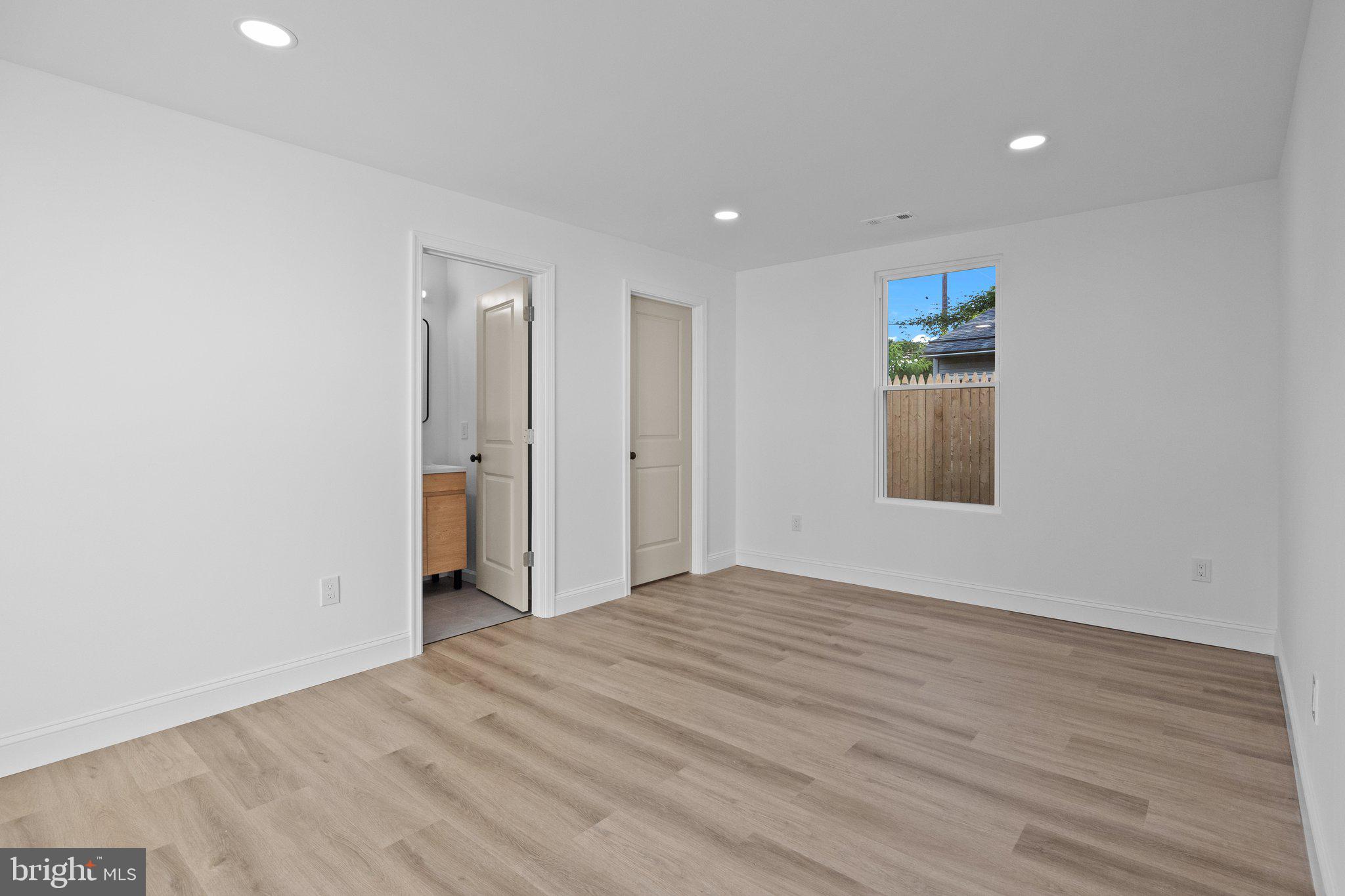 15 Basswood Road Levittown, PA 19057 - Photo 26 of 48