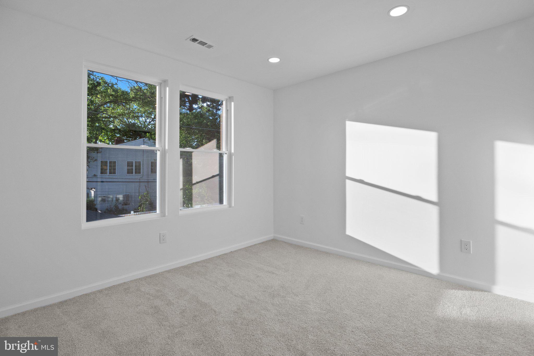 15 Basswood Road Levittown, PA 19057 - Photo 31 of 48