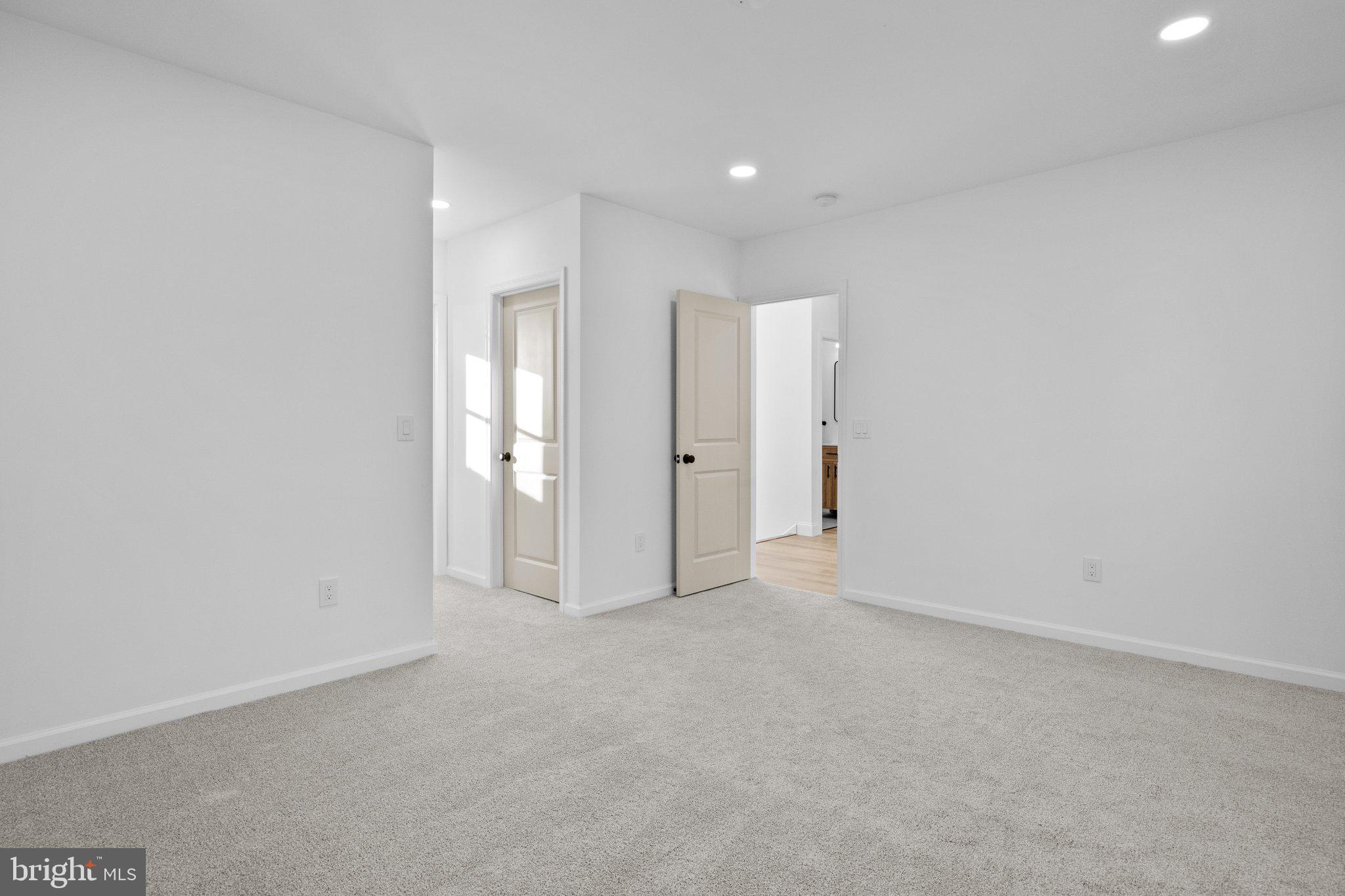 15 Basswood Road Levittown, PA 19057 - Photo 36 of 48