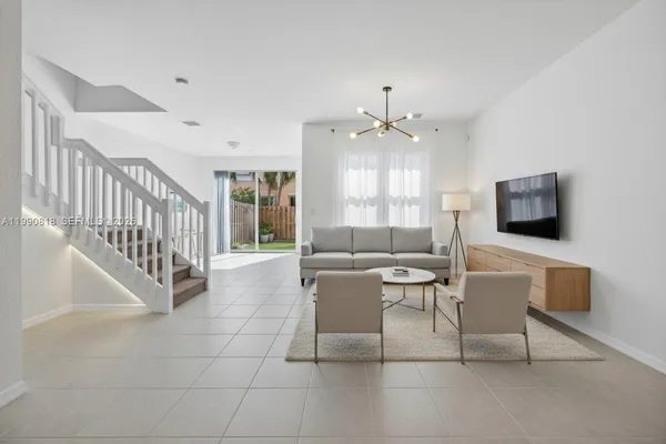 $3,050 | 12430 Southwest 124th Terrace, Miami, FL 33186