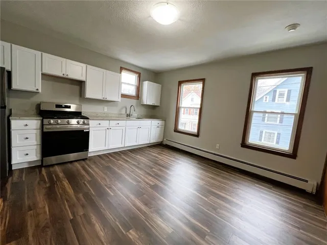 $1,450 | 44 Summit Street, Unit 4, Woonsocket, RI 02895