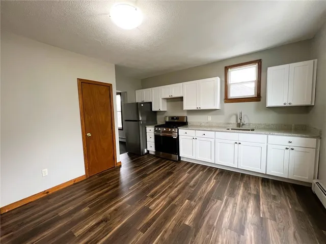 $1,450 | 44 Summit Street, Unit 4, Woonsocket, RI 02895