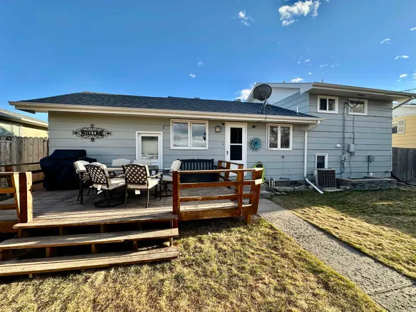 $250,000 | 1313 Russell Avenue, Worland, WY 82401