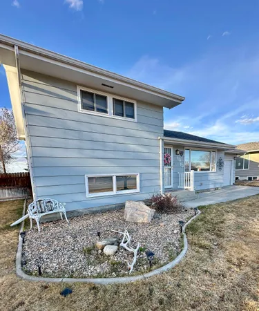 $250,000 | 1313 Russell Avenue, Worland, WY 82401