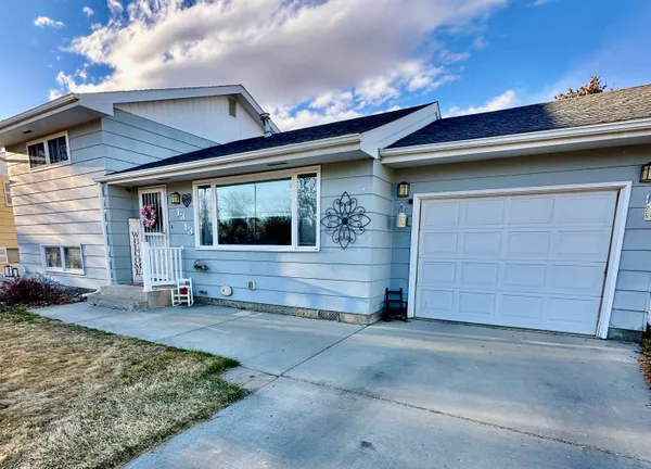 $250,000 | 1313 Russell Avenue, Worland, WY 82401