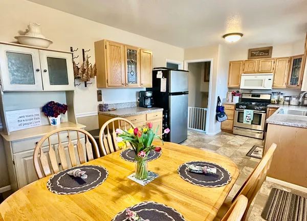$250,000 | 1313 Russell Avenue, Worland, WY 82401
