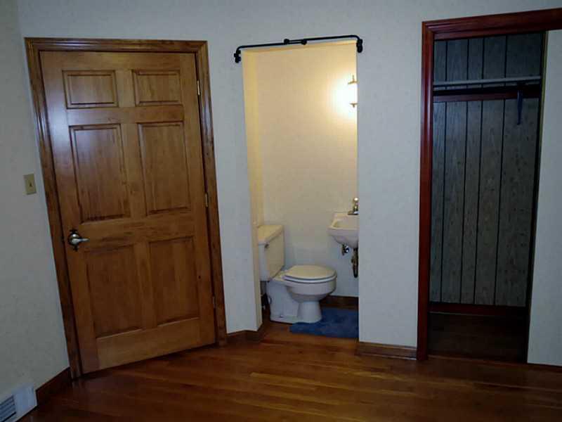 2089 Ridge Rd Extension Economy, PA 15003 - Photo 17 of 25 Master Bath/Spa.