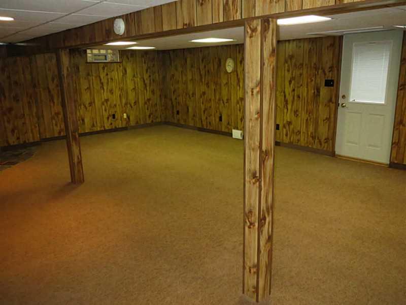 2089 Ridge Rd Extension Economy, PA 15003 - Photo 20 of 25 Basement/Game Room.