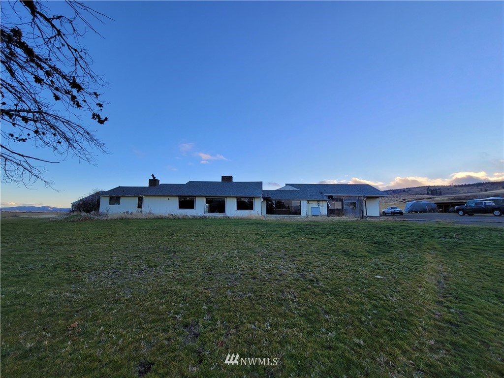 810 Watt Canyon Road Thorp, WA 98946 - Photo 1 of 24 Gallery Image 1