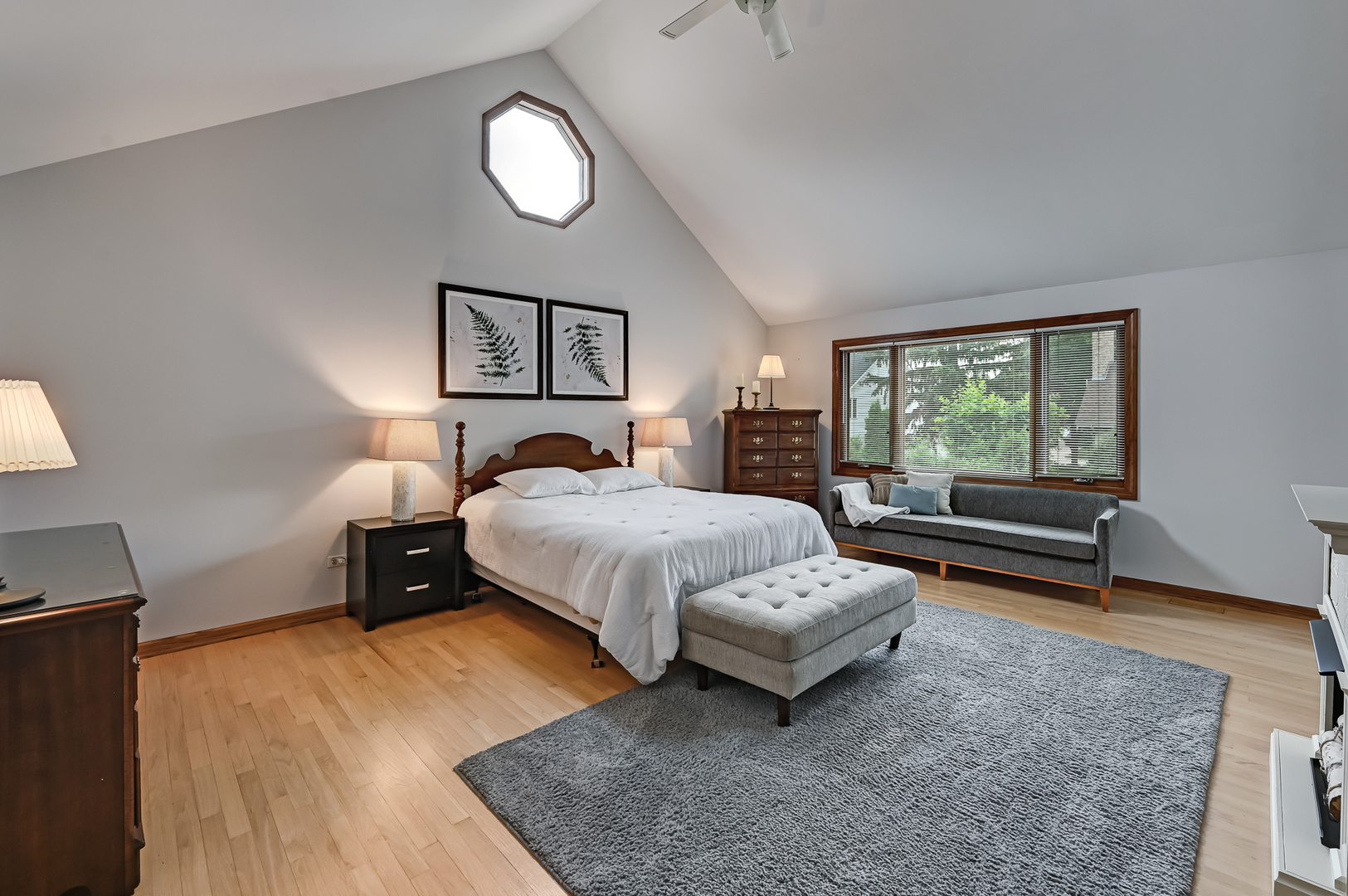 27 Garfield Ridge Court Willowbrook, IL 60527 - Photo 21 of 34 Gallery Image 21
