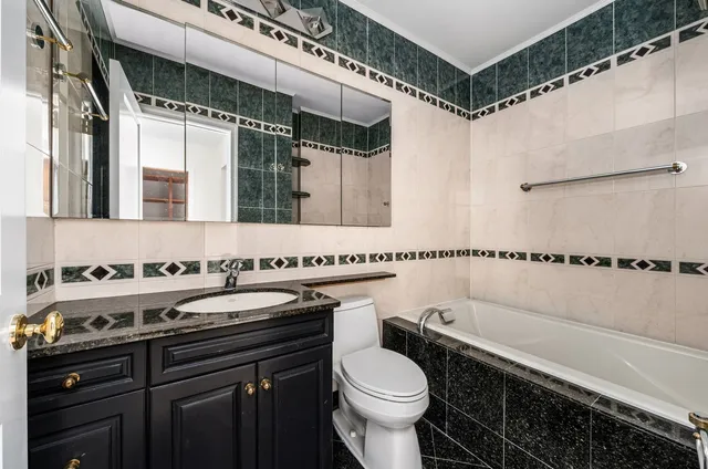 $16,000,000 | 51 East 67th Street | Lenox Hill