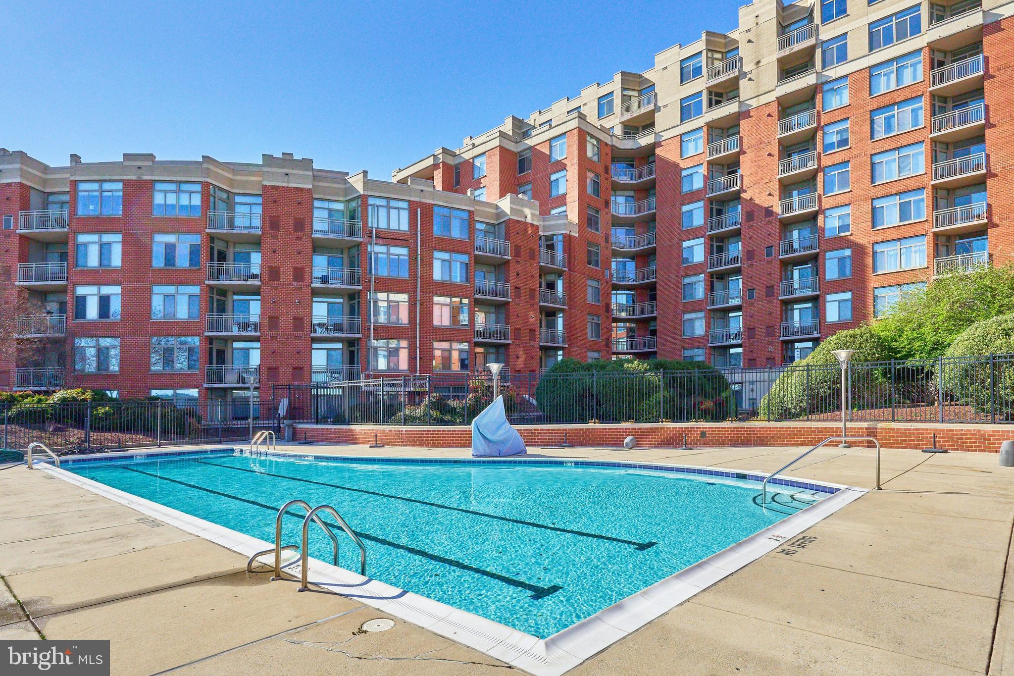 3650 South Glebe Road, Unit 454 Arlington, VA 22202 - Photo 39 of 50 Welcome! Just in time for summer!