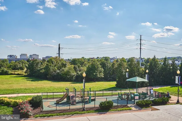 $599,700 | 3650 South Glebe Road, Unit 454, Arlington, VA 22202