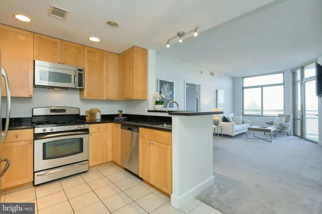 $599,700 | 3650 South Glebe Road, Unit 454, Arlington, VA 22202