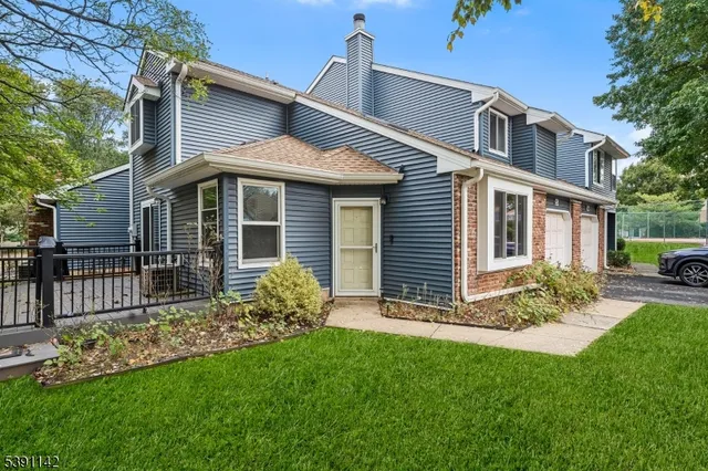 $455,000 | 55 Cherrywood Drive, Somerset, NJ 08873