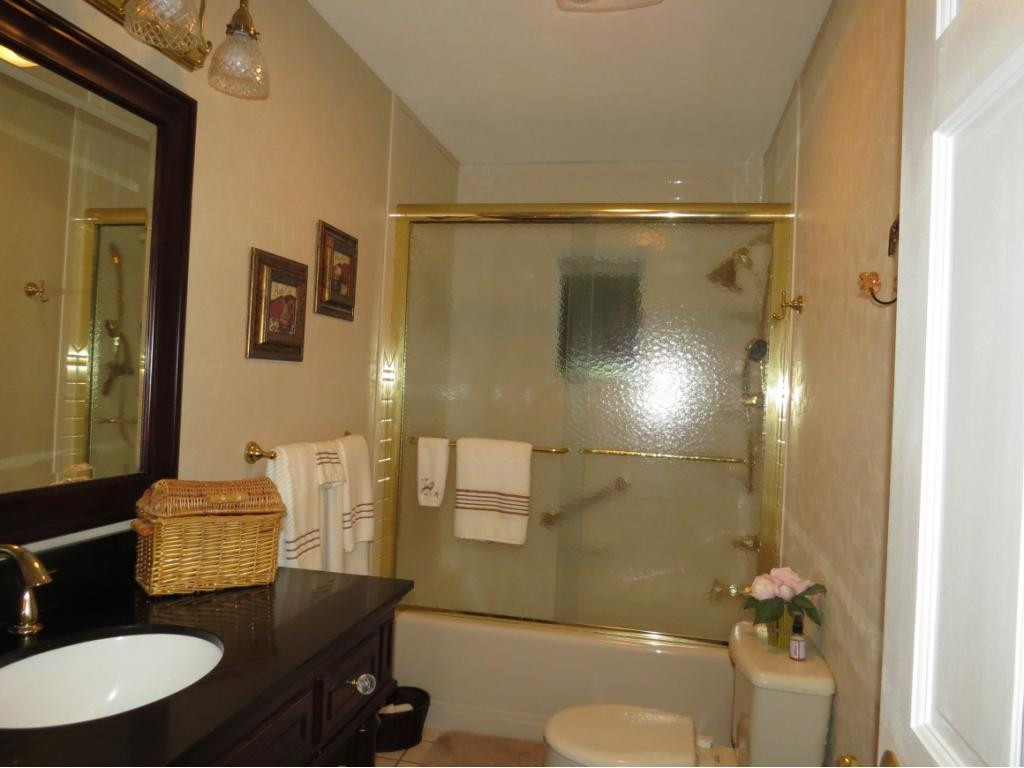 7953 Carter Branch Road Wise, VA 24293 - Photo 15 of 36 Full Bath