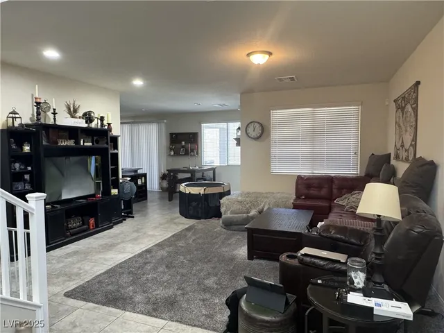 $599,000 | 933 Kimbark Avenue, Las Vegas, NV 89148