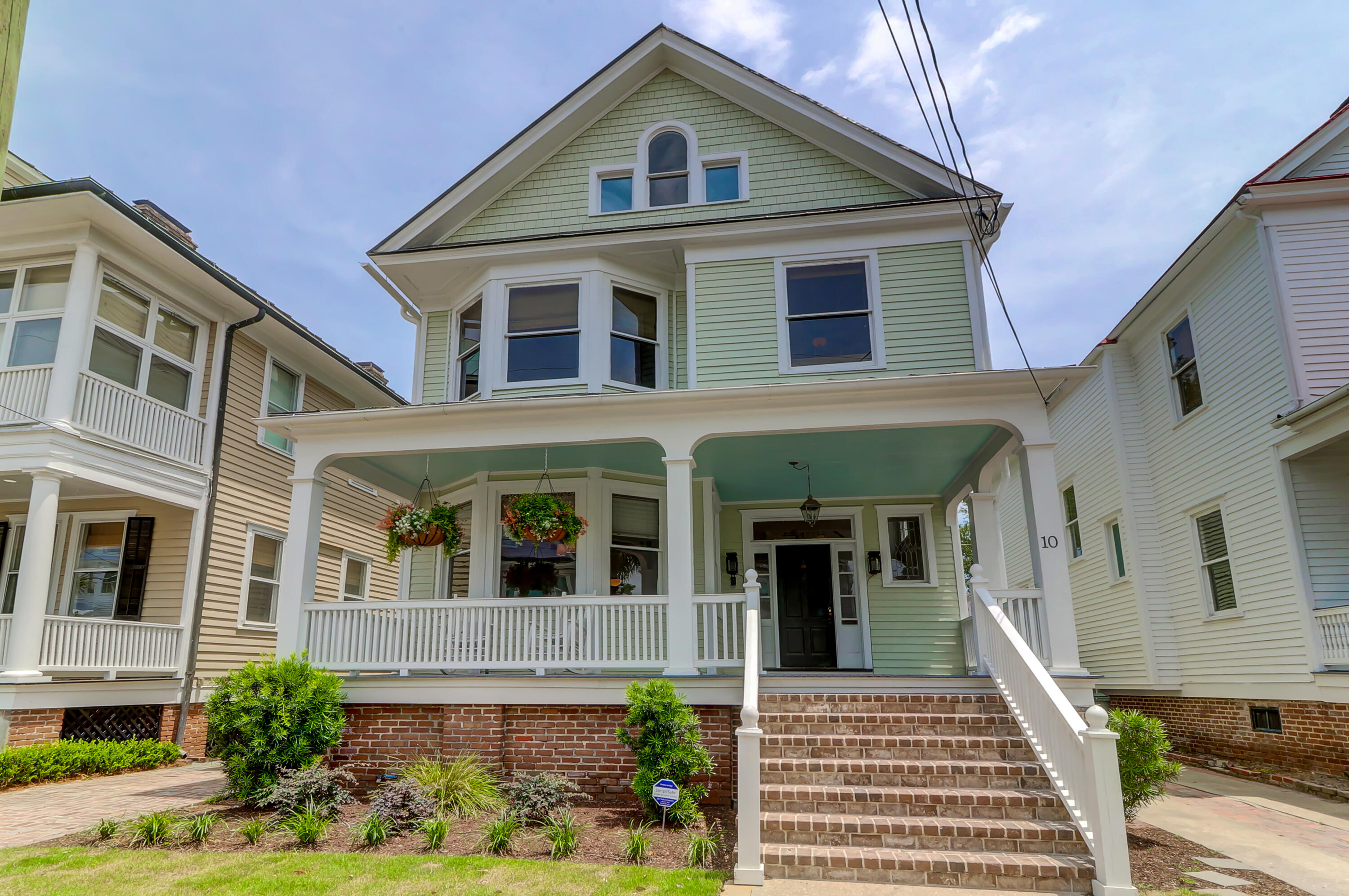 10 Colonial Street Charleston, SC 29401 - Photo 1 of 58 10 Colonial (1)