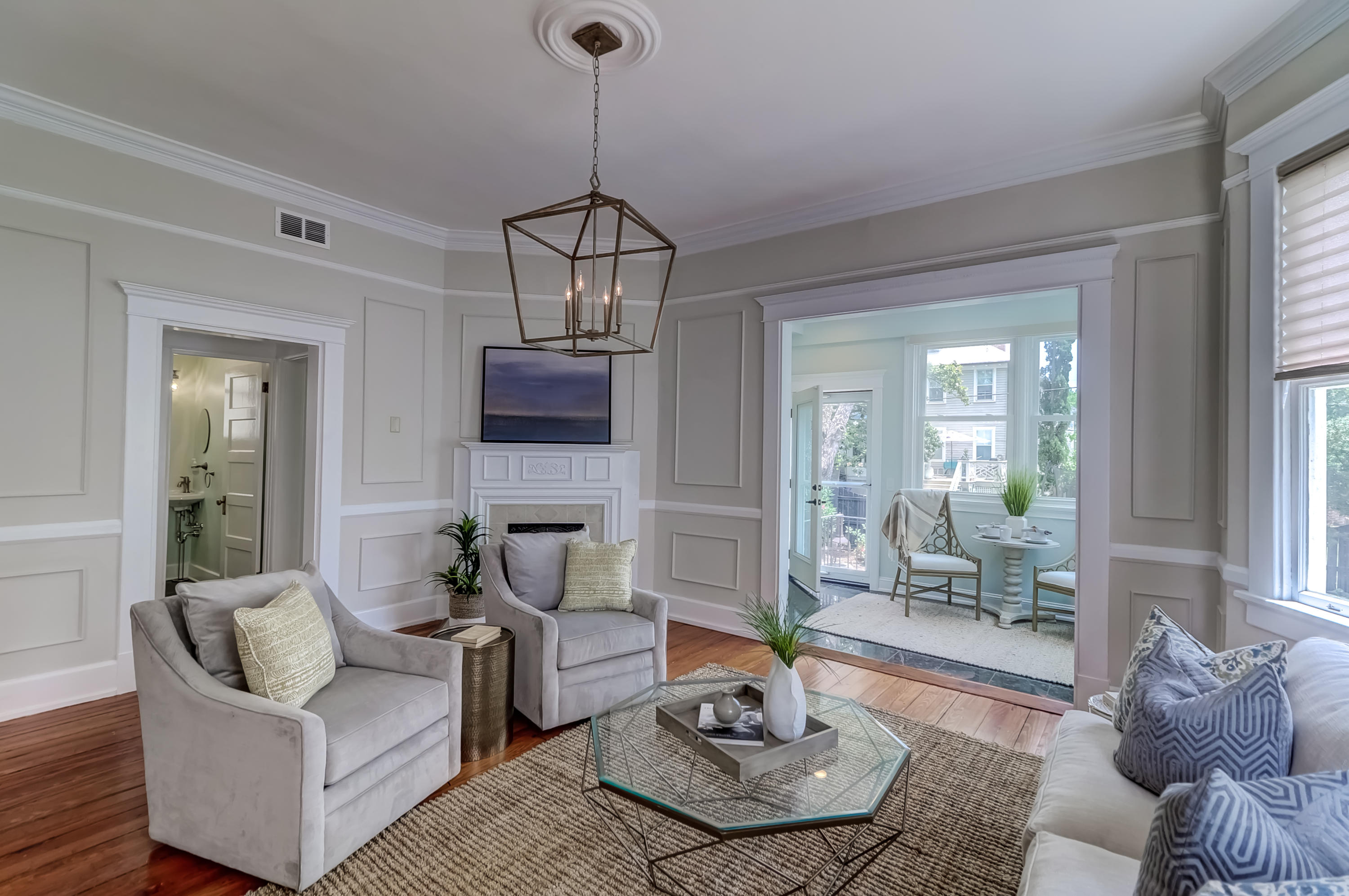 10 Colonial Street Charleston, SC 29401 - Photo 12 of 58 10 Colonial (68)
