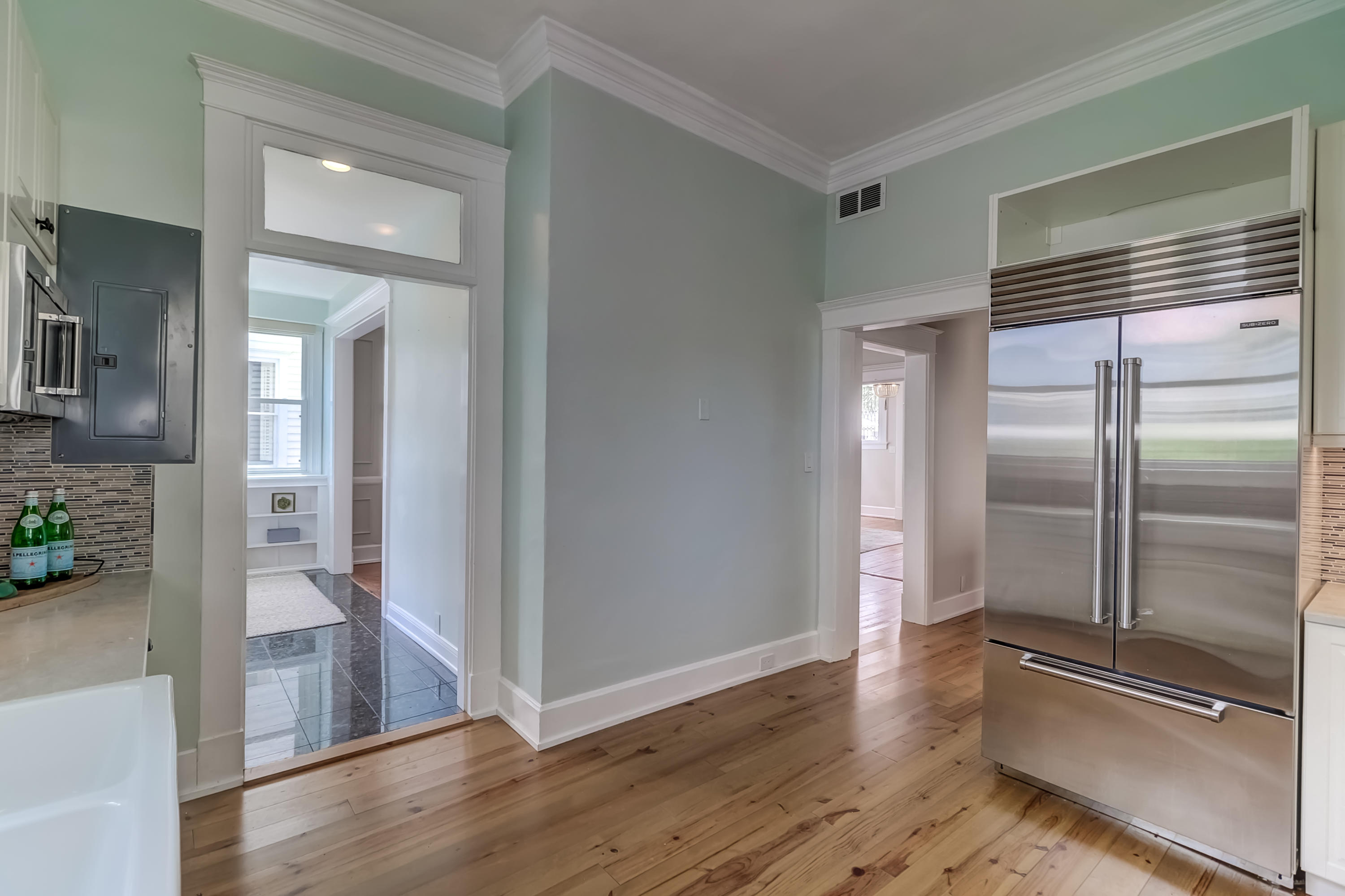 10 Colonial Street Charleston, SC 29401 - Photo 16 of 58 10 Colonial (61)