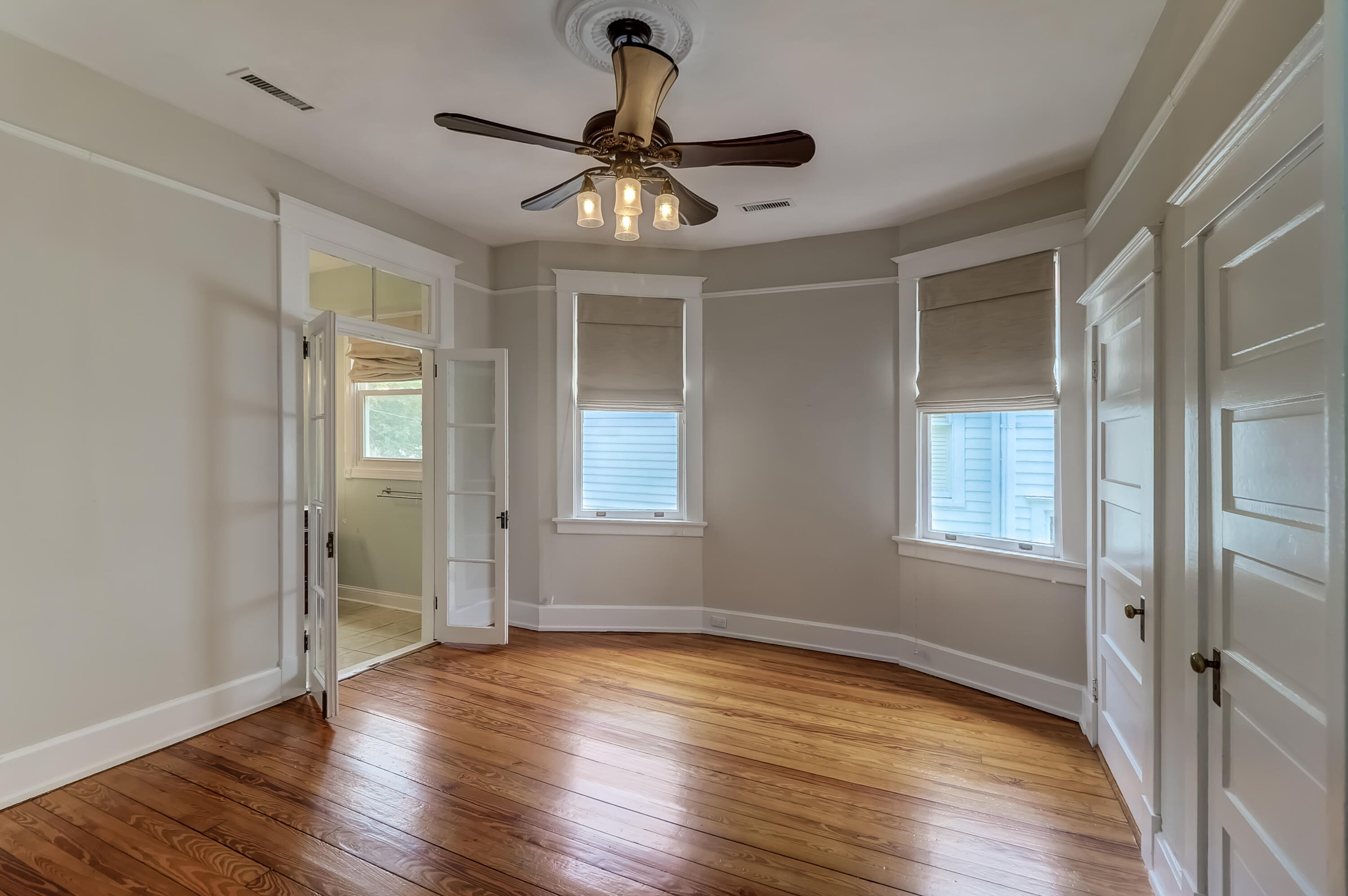 10 Colonial Street Charleston, SC 29401 - Photo 26 of 58 10 Colonial (19)