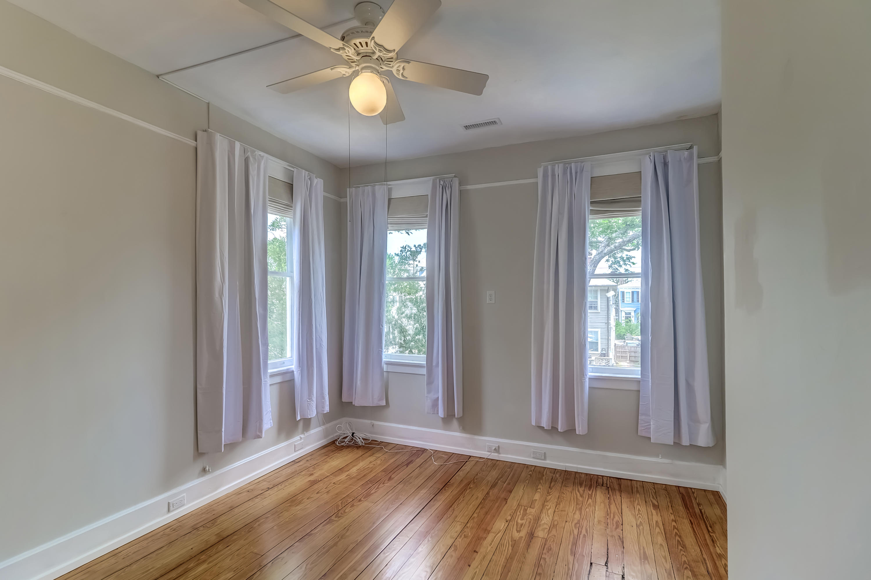 10 Colonial Street Charleston, SC 29401 - Photo 34 of 58 10 Colonial (25)