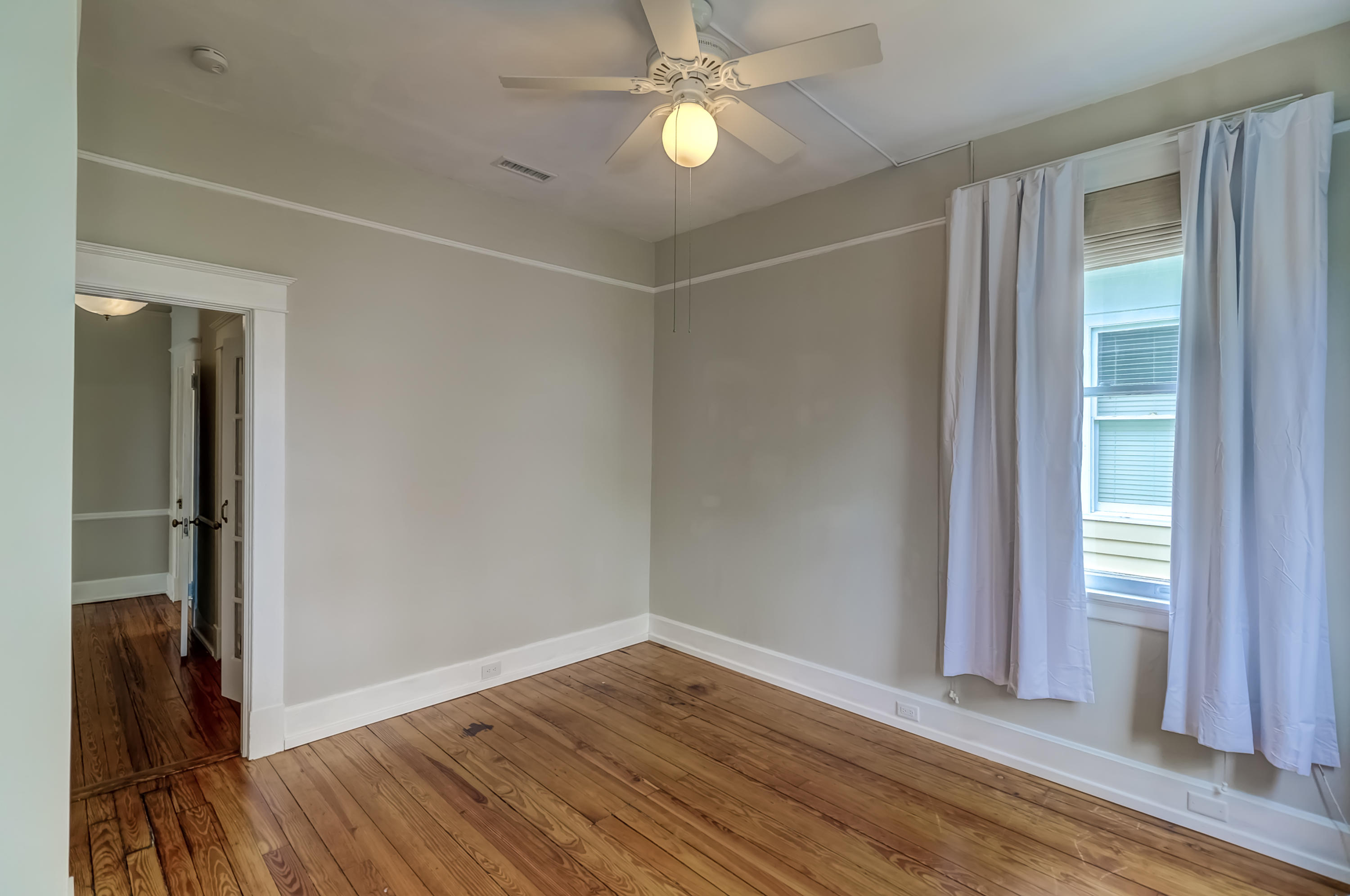 10 Colonial Street Charleston, SC 29401 - Photo 35 of 58 10 Colonial (26)