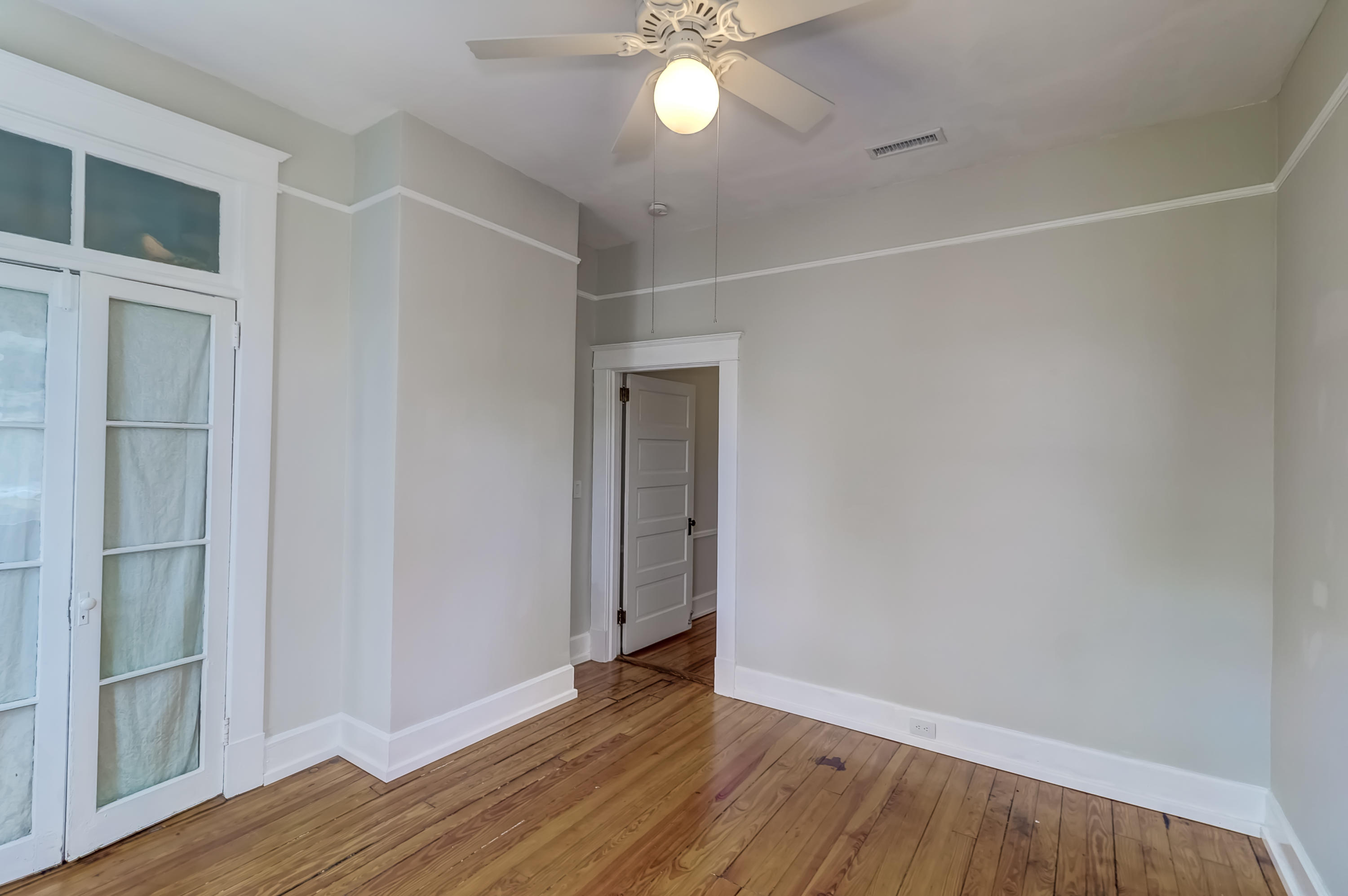 10 Colonial Street Charleston, SC 29401 - Photo 40 of 58 10 Colonial (27)