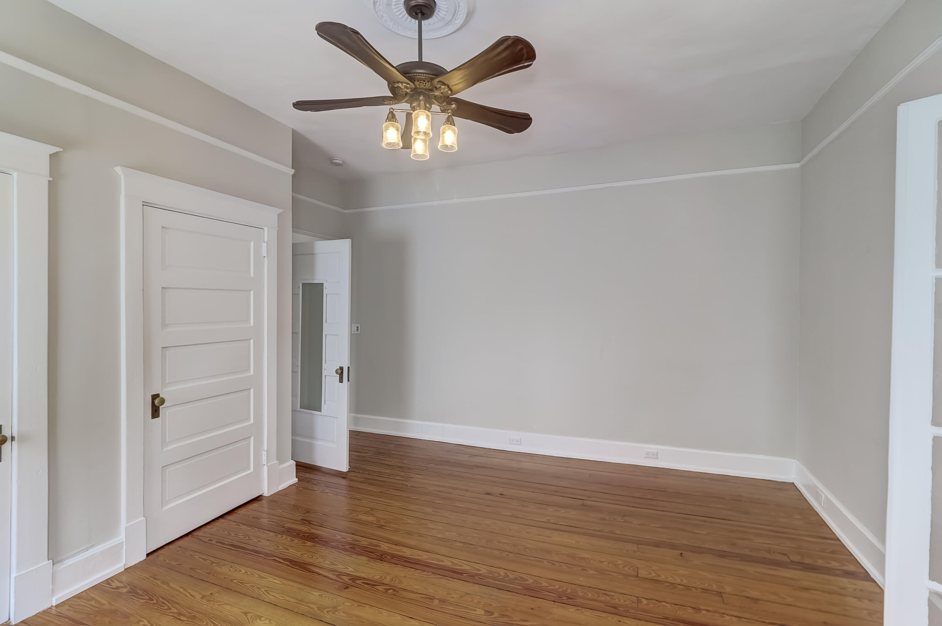 10 Colonial Street Charleston, SC 29401 - Photo 41 of 58 10 Colonial (22)