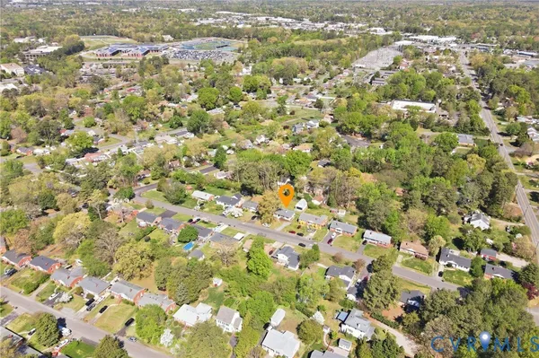 $395,000 | 7512 Mayland Drive, Henrico, VA 23294