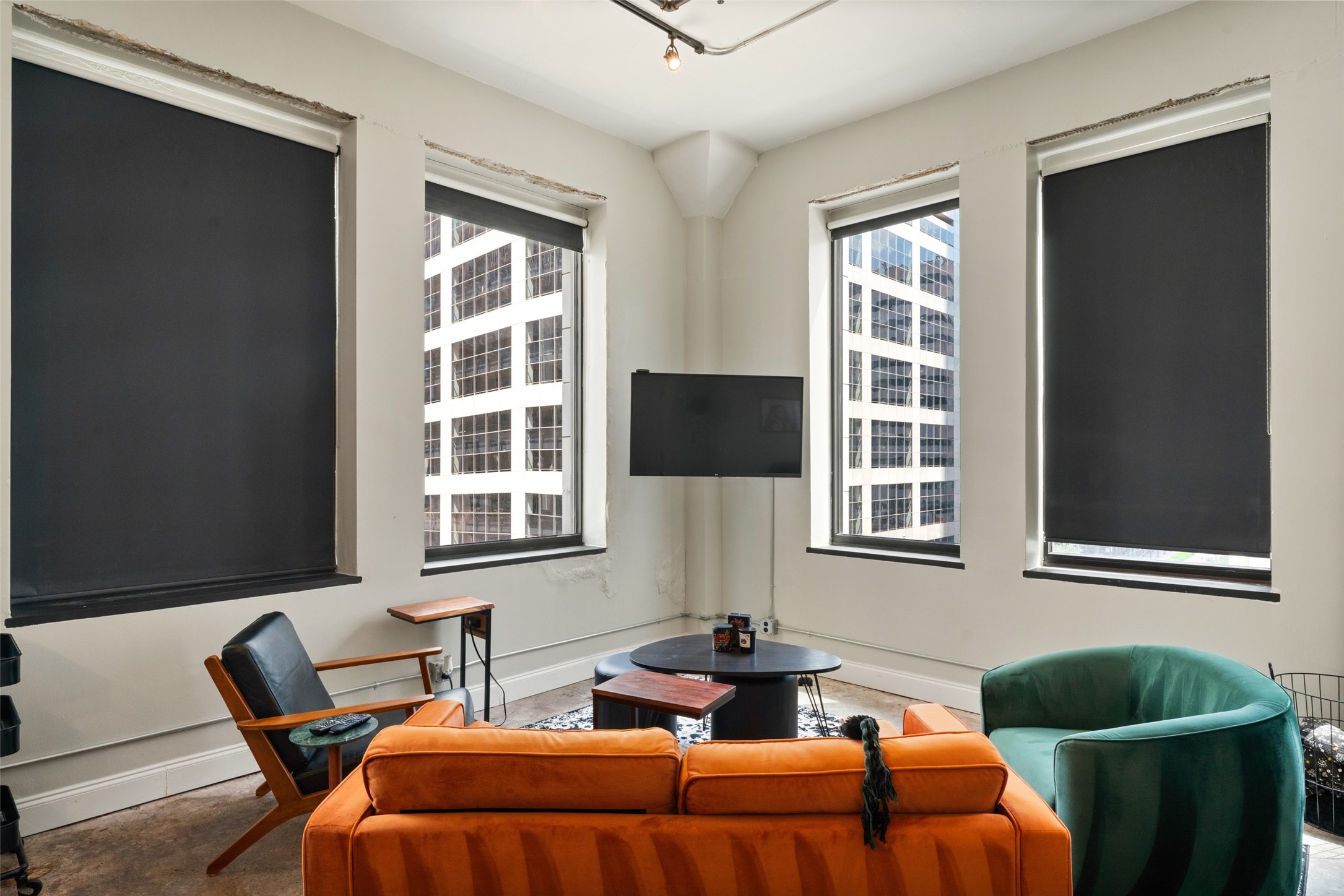 705 Main Street, Unit 404 Houston, TX 77002 - Photo 11 of 26 Gallery Image 11