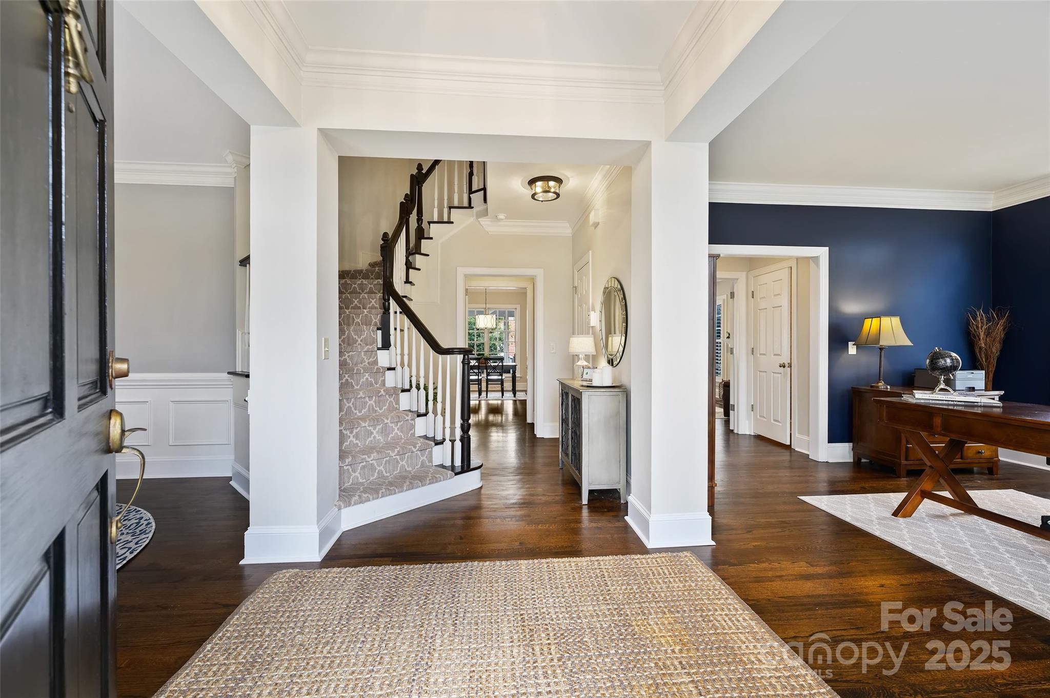 7704 Sharpthorne Place Charlotte, NC 28270 - Photo 17 of 34 a view of a livingroom with furniture and hardwood floor