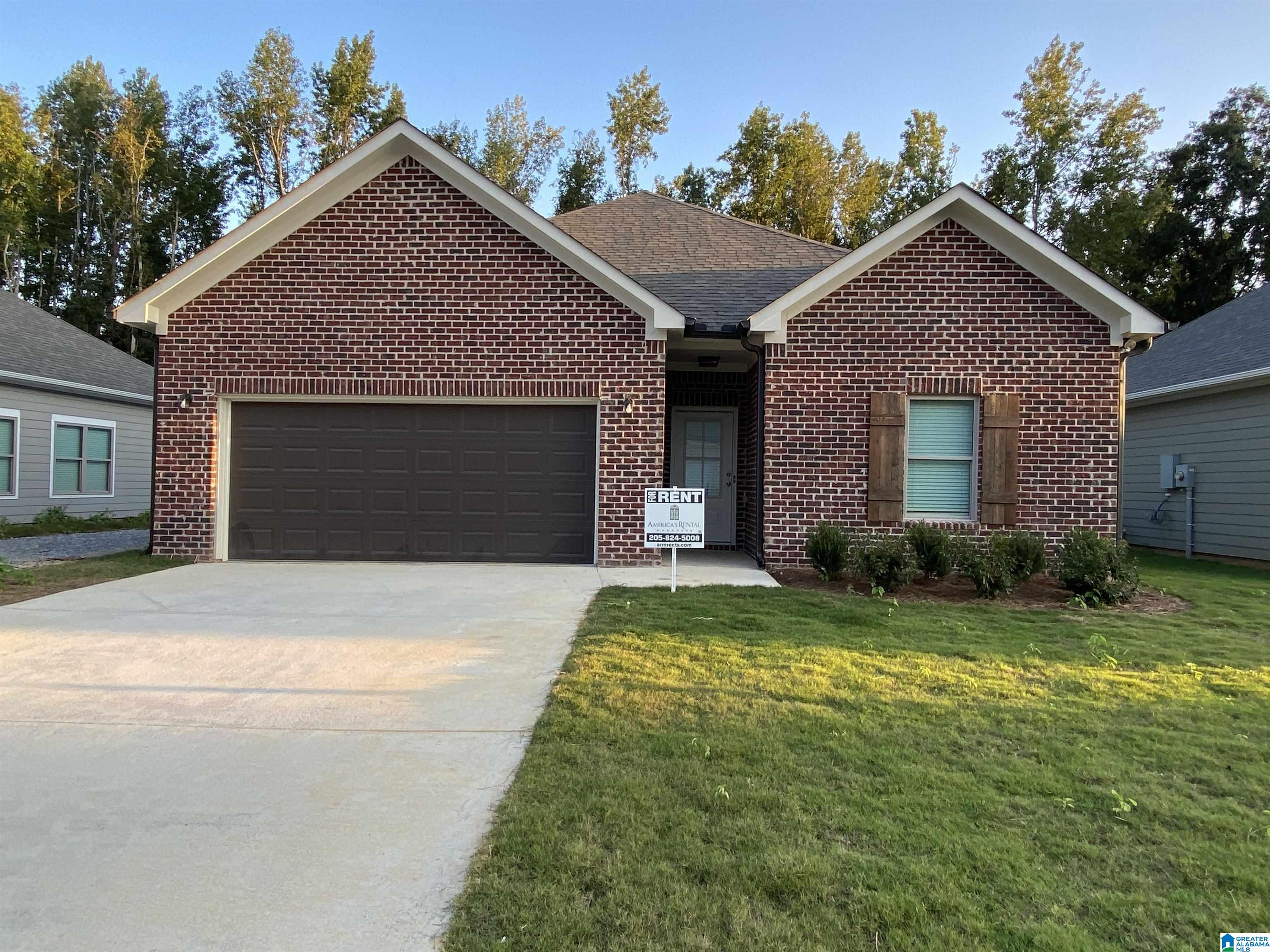 250 Avalon Way Clanton, AL 35045 - Photo 1 of 2