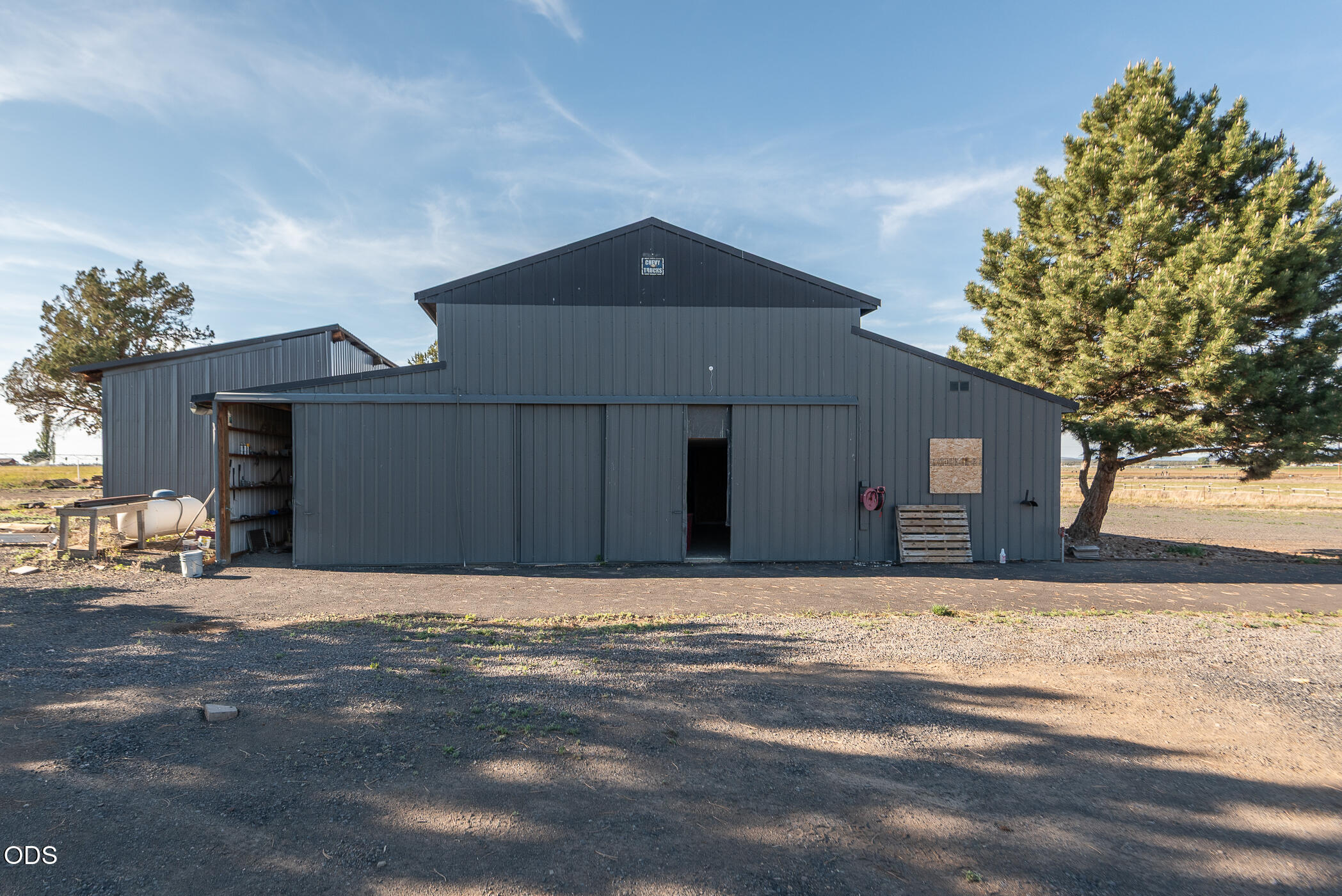 26275 Willard Road Bend, OR 97701 - Photo 36 of 68