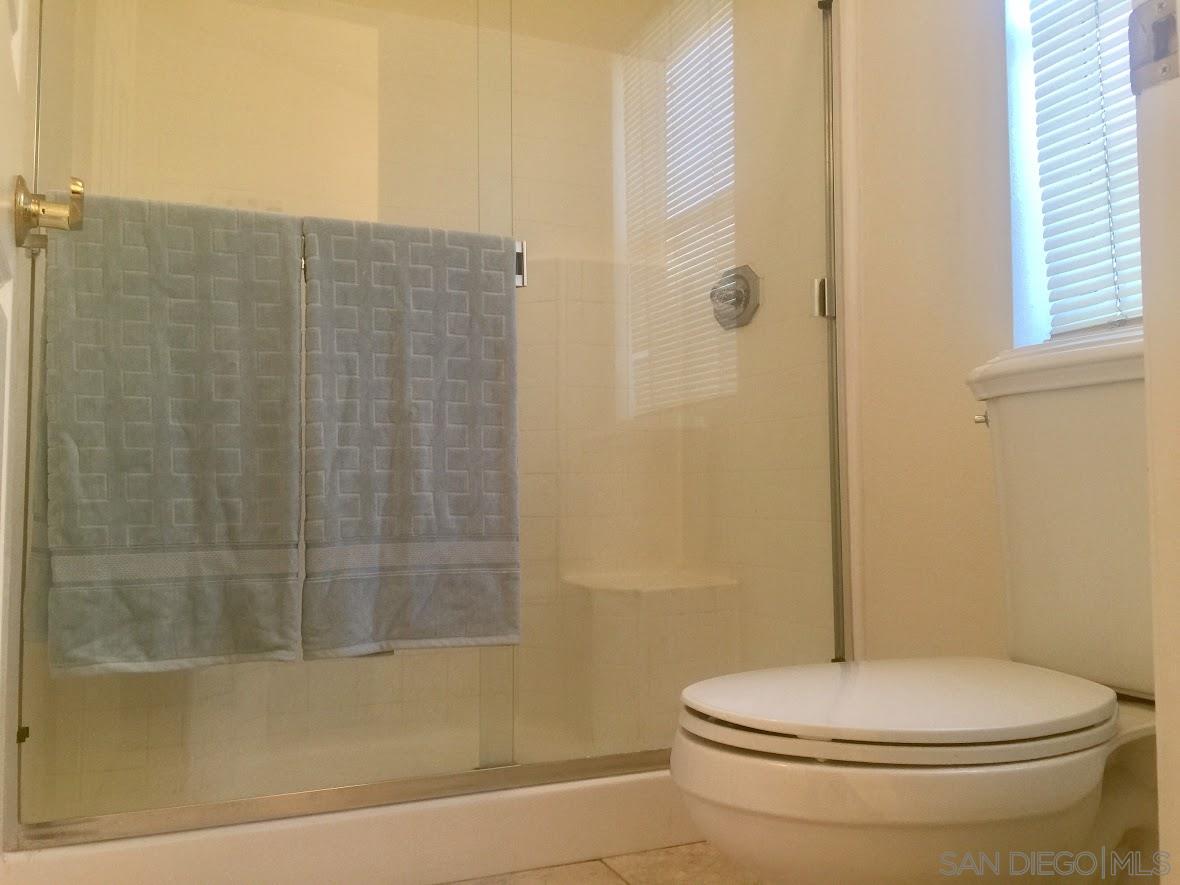1568 Promontory Ridge Way Vista, CA 92081 - Photo 19 of 24