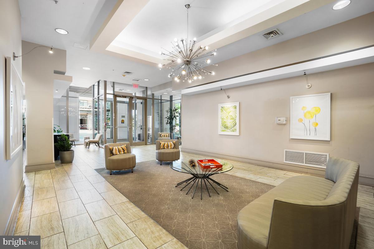 3650 South Glebe Road, Unit 653 Arlington, VA 22202 - Photo 5 of 46