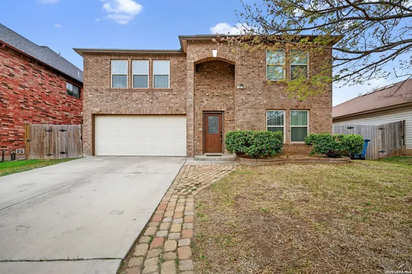 $2,200 | 7019 Jade Field, San Antonio, TX 78240